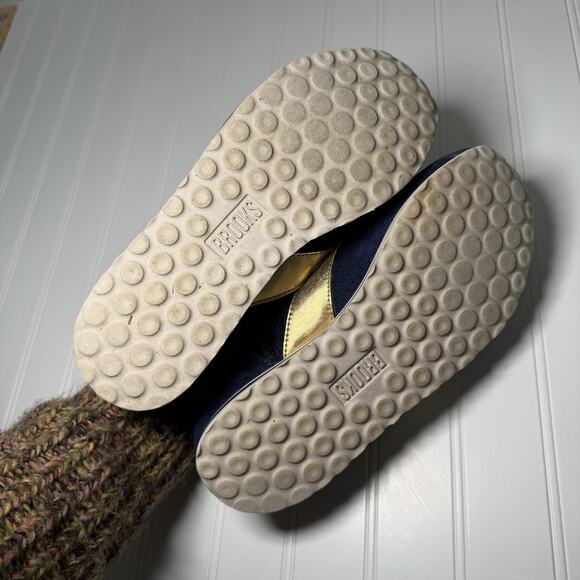 Brooks Vanguard Women’s 8 Navy Velvet Retro Sneakers Gold Lace Up - Picture 5 of 7